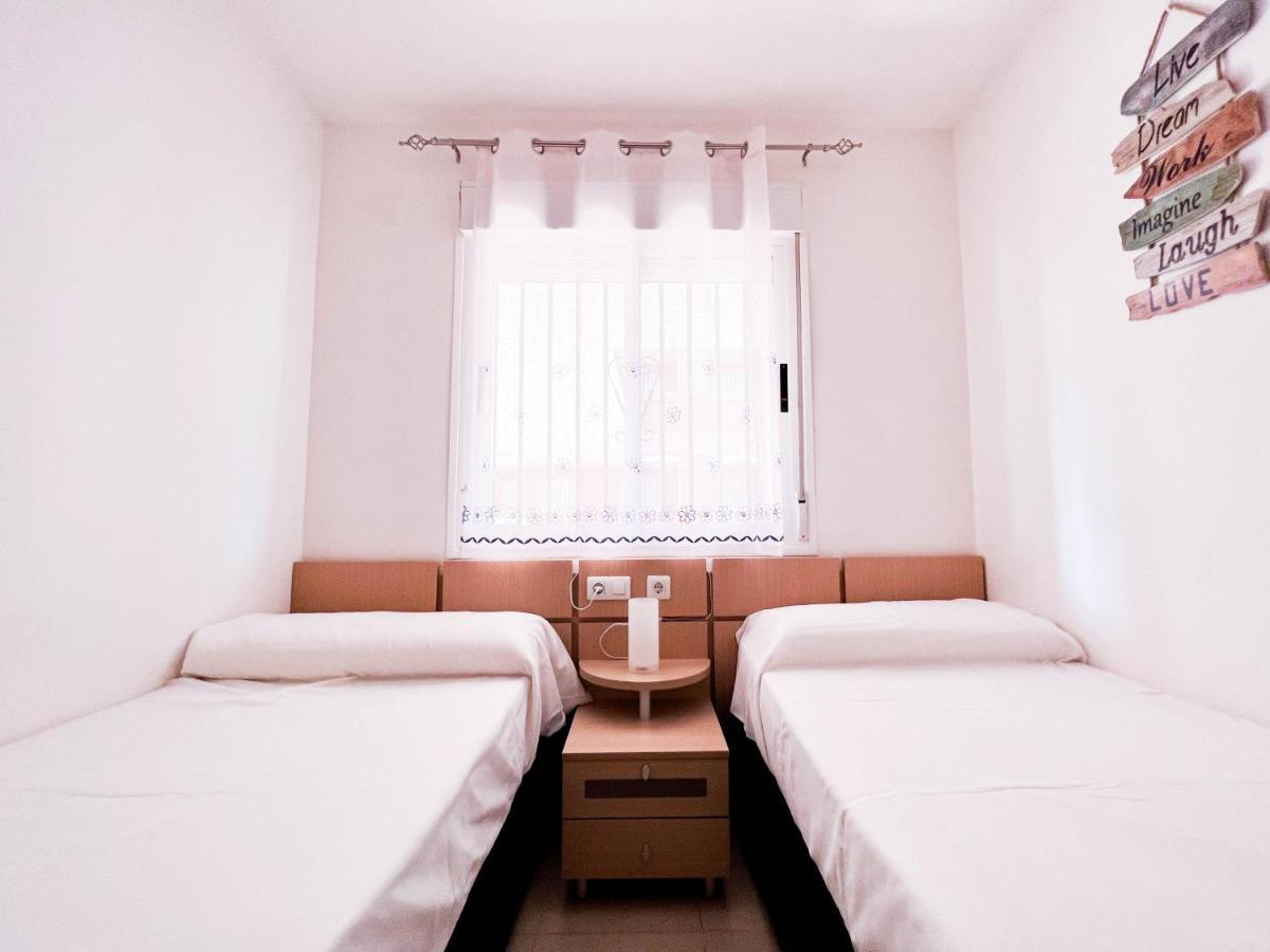 Renovated Apartment On The First Line Oropesa del Mar Esterno foto