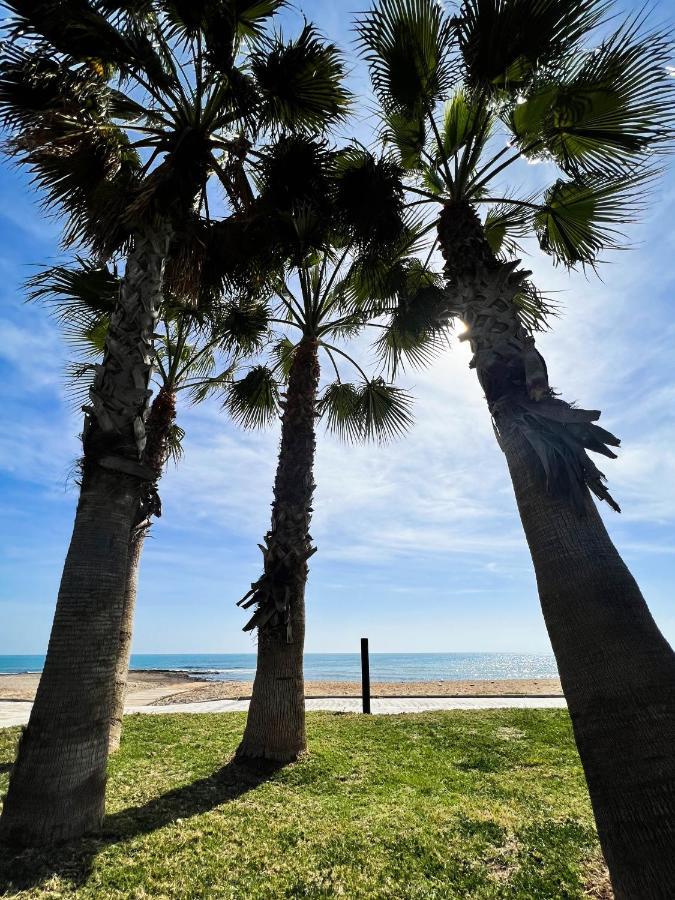 Renovated Apartment On The First Line Oropesa del Mar Esterno foto